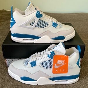 Jordan 4 ‘Military Blue’ (2024)